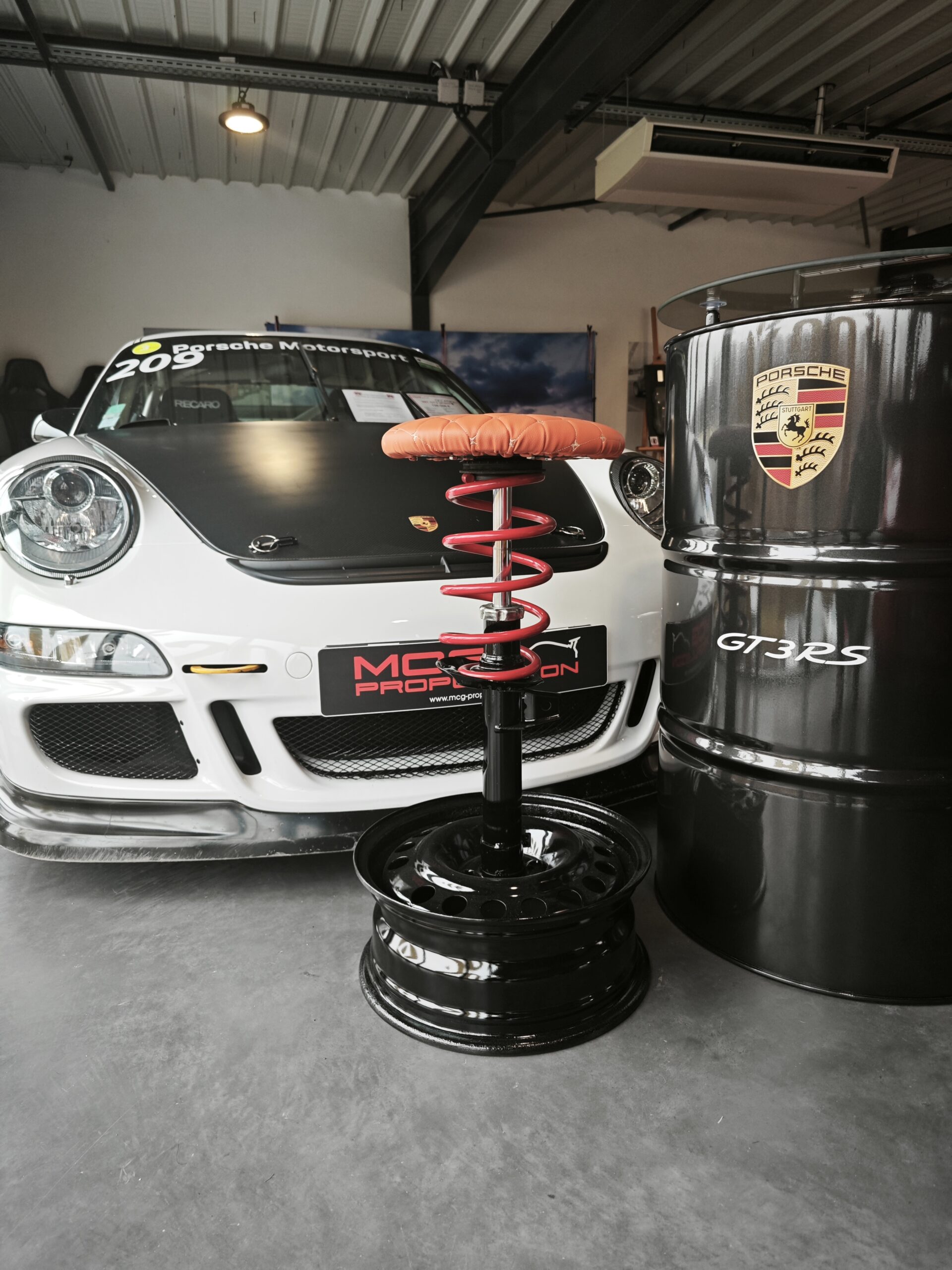 porsche personnalisation bureau reception client image de marque chamesol dr design